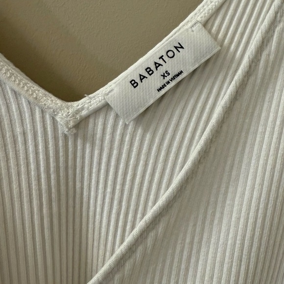 Aritzia Babaton Lido Ribbed Bodysuit in white size XS - Picture 5 of 10